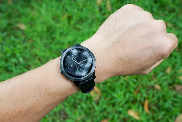 Come scegliere il miglior wearable per monitorare la salute