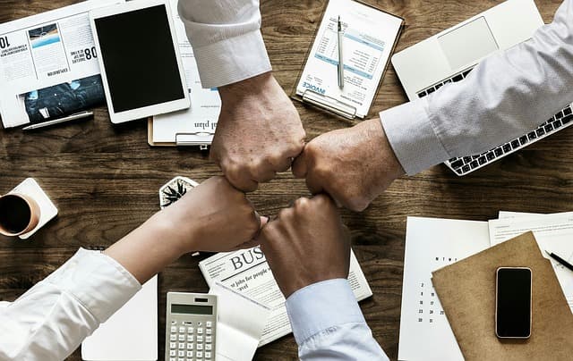 Come scegliere il miglior software di gestione progetti per il tuo team